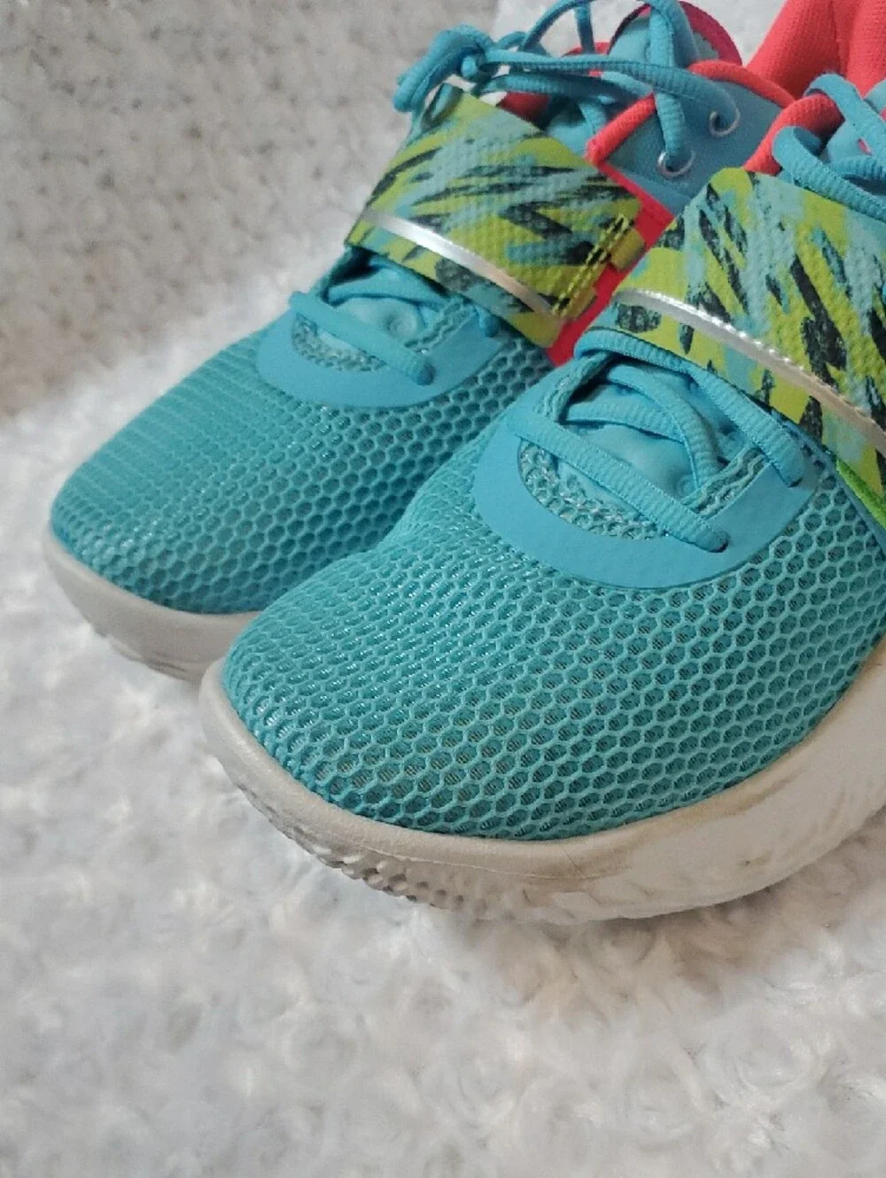Under Armour Turquoise & Coral Women's Training Shoes